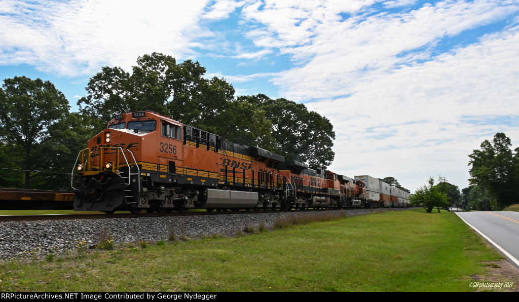 BNSF 3256